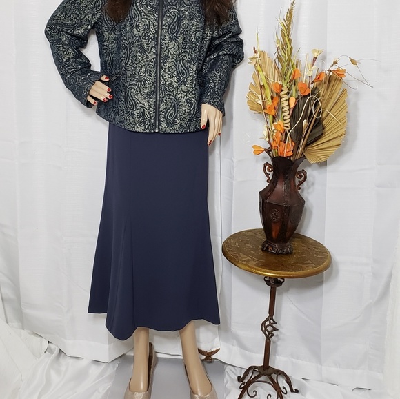 Norton McNaughton Maxi Skirt - NWOT - Picture 4 of 8